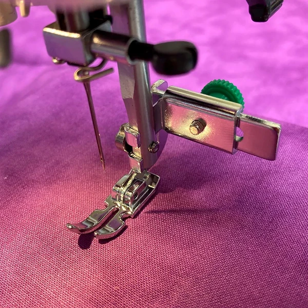 zipper foot sewing machine portable